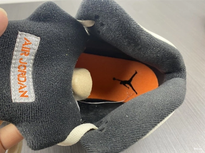 Bmlin 5 DC1060-100 Orange Jordan Total Retro 0818